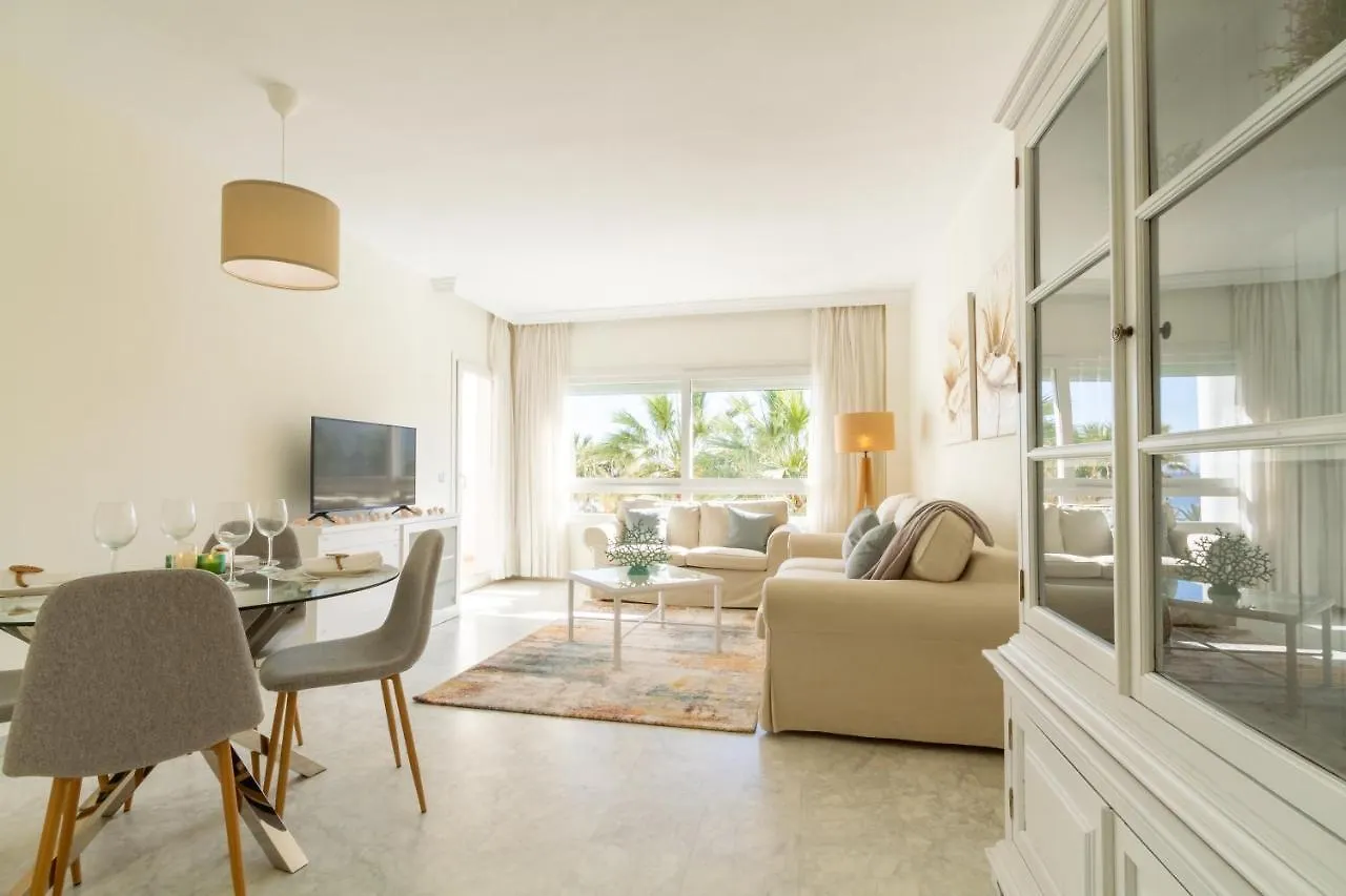 Marbella Banus Suites - Banus Playa Rocio Beachside Complex