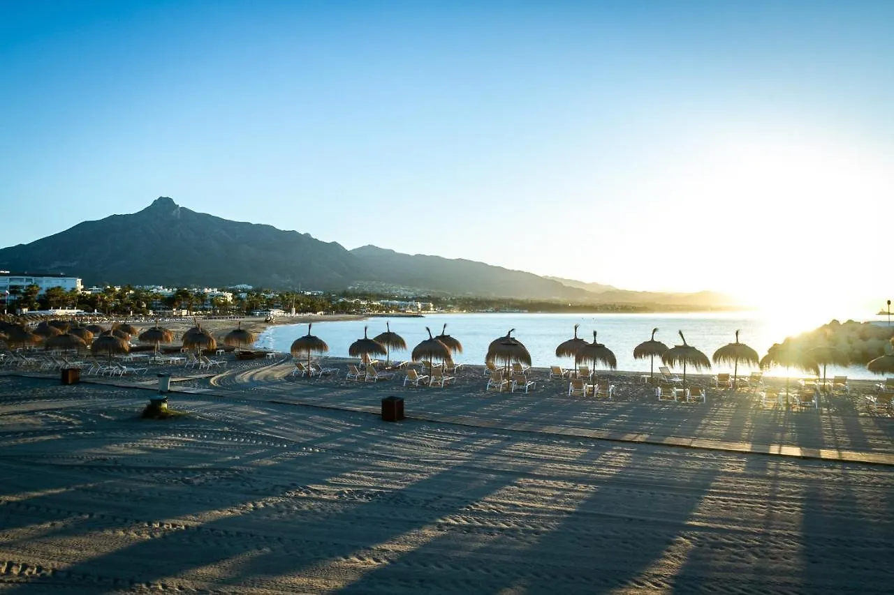 Marbella Banus Suites - Banus Playa Rocio Beachside Complex