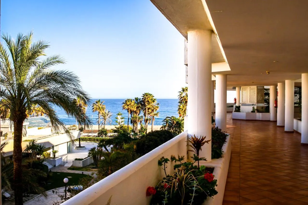 Marbella Banus Suites - Banus Playa Rocio Beachside Complex