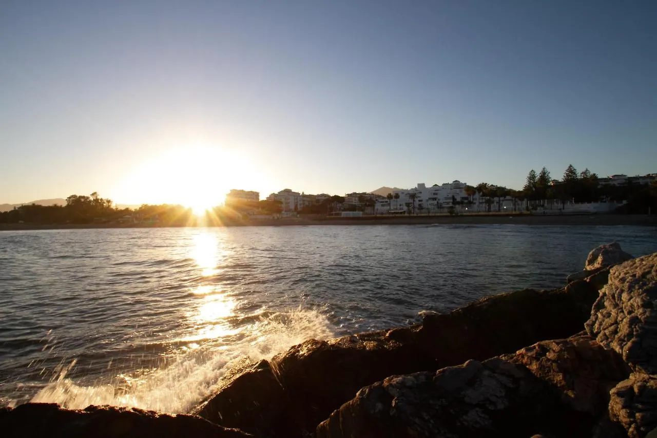 Marbella Banus Suites - Banus Playa Rocio Beachside Complex 0*,  Spain