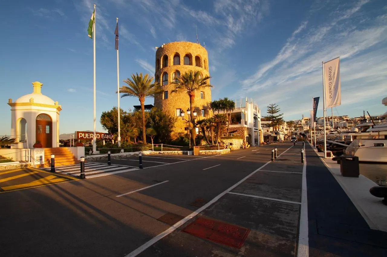 Marbella Banus Suites - Banus Playa Rocio Beachside Complex Apartment