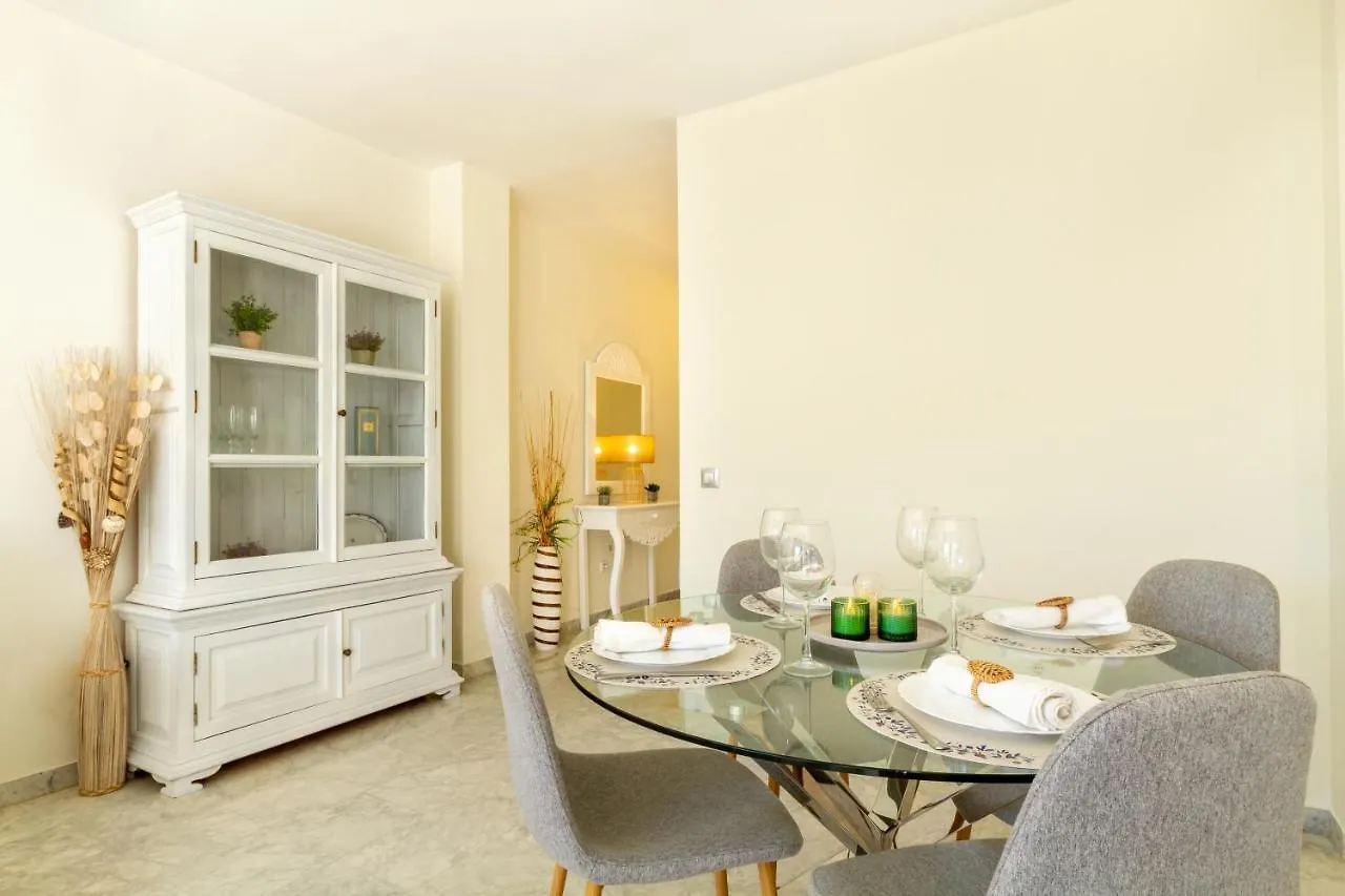 Marbella Banus Suites - Banus Playa Rocio Beachside Complex