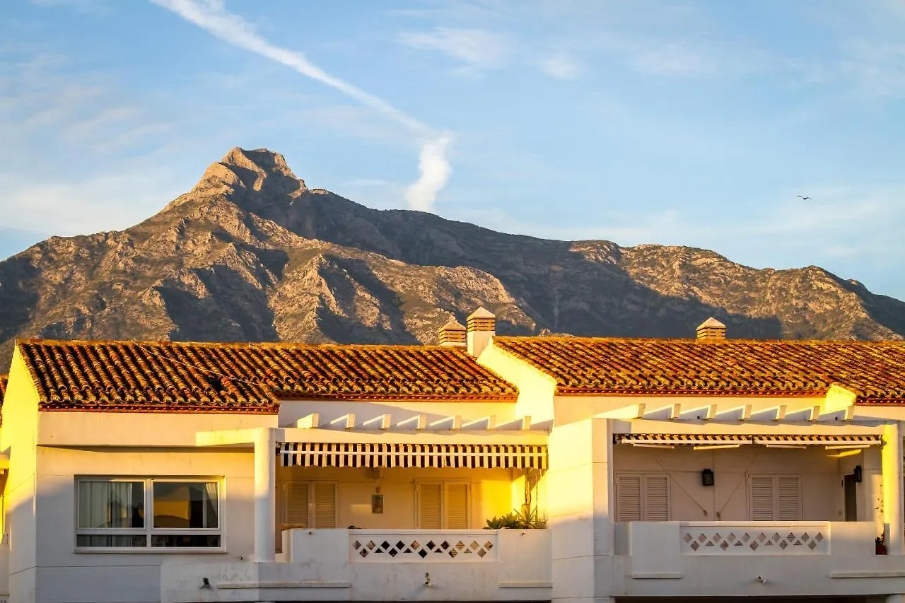 Marbella Banus Suites - Banus Playa Rocio Beachside Complex Spain