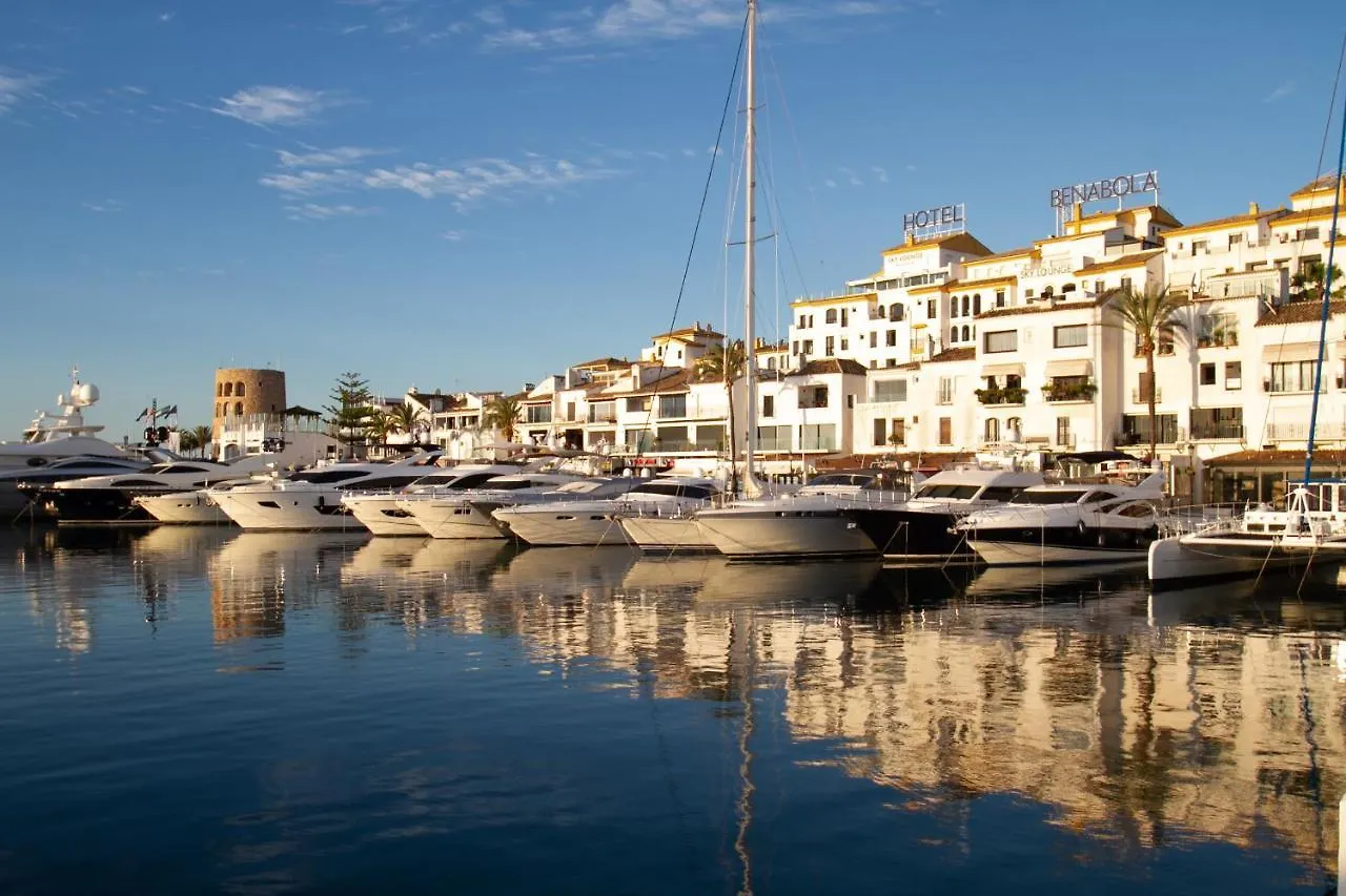 Marbella Banus Suites - Banus Playa Rocio Beachside Complex Apartment
